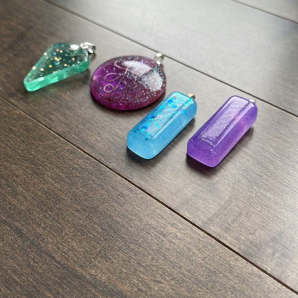 Necklace Pendant Charms, Handmade Jewellery Bundle, Sparkles - Picture 3 of 4